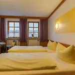 בית הארחה Landgasthof Zum Elsabauern 3*